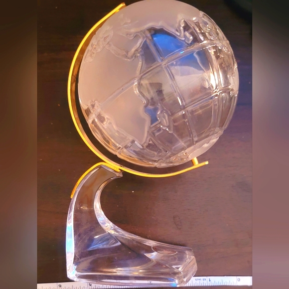 Small Vintage German Lead Crystal Glass Globe With Brass Accents High Quality! - Picture 1 of 12